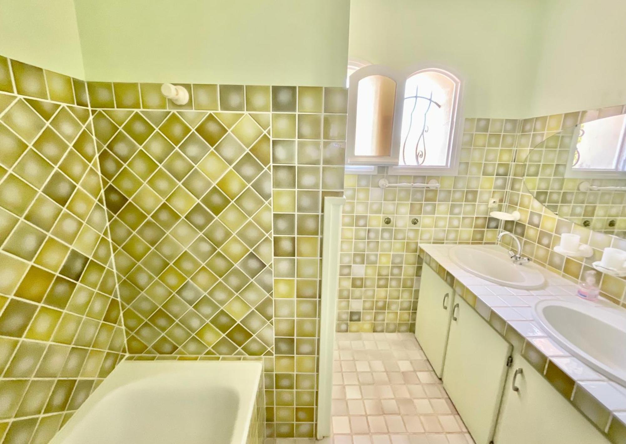 Charming French Riviera Villa // Pool, Seaview, Ac, 9Pax // Saint-Raphaël المظهر الخارجي الصورة